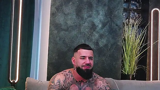 masterkingofmusclee online show from 02.03.25