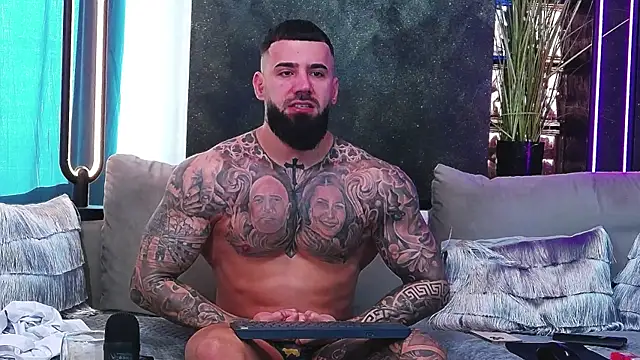 masterkingofmusclee online show from 02.20.25