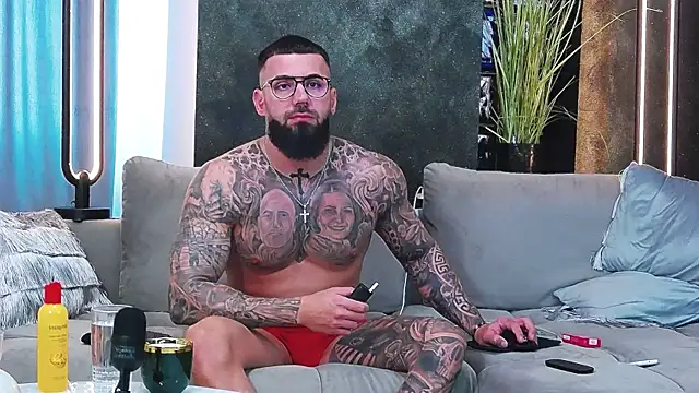 masterkingofmusclee online show from 03.19.25