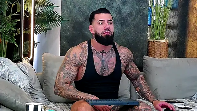 masterkingofmusclee online show from 11.03.25