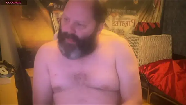 Snapshot of master_227 chatting on 12.19.24 master 227 online show from 12.19.24