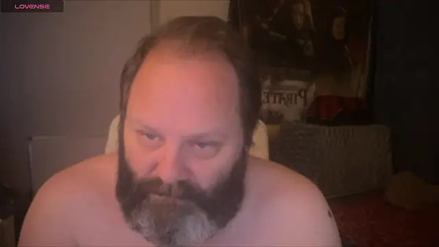 Snapshot of master_227 chatting on 12.21.24 master 227 online show from 12.21.24