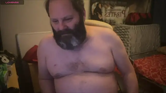 Snapshot of master_227 chatting on 12.21.24 master 227 online show from 12.21.24