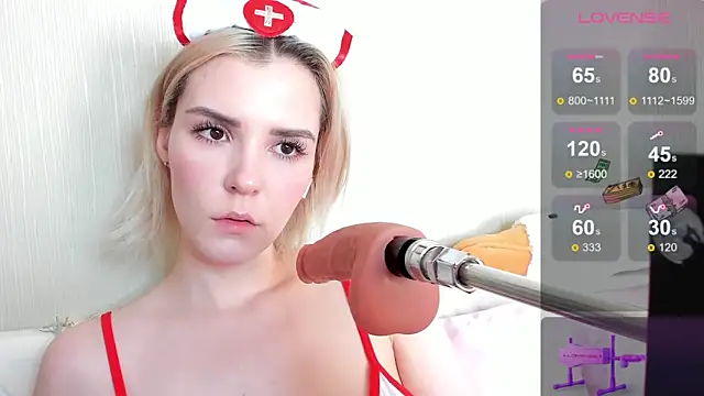 Kaya Devis online show from 02.11.25