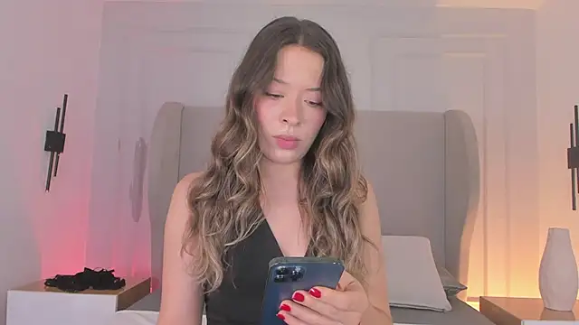 chloe d online show from 11.26.25