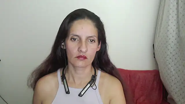 Snapshot of catalina_duran1 chatting on 02.19.26 catalina duran1 online show from 02.19.26