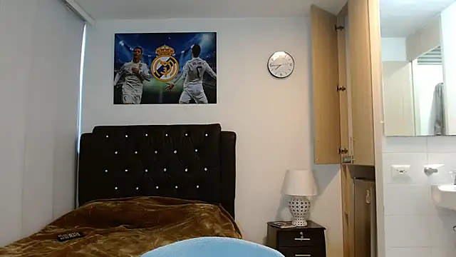 omarmohammedhot2 online show from 01.22.25