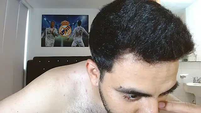 omarmohammedhot2 online show from 02.26.25