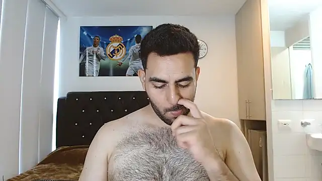 omarmohammedhot2 online show from 03.05.25