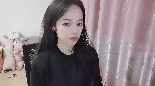 wwcc123 online show from 02.21.25