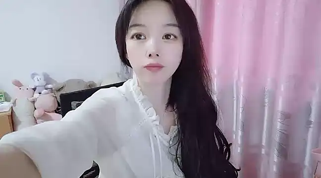 wwcc123 online show from 02.26.25