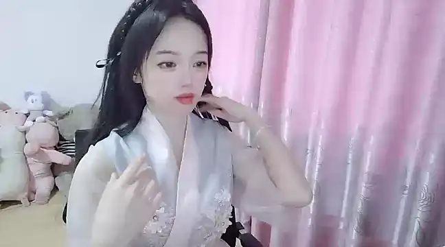 wwcc123 online show from 03.11.25