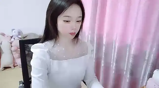 wwcc123 online show from 03.17.25