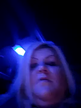 Snapshot of ducicsajsziii chatting on 12.21.24 ducicsajsziii online show from 12.21.24