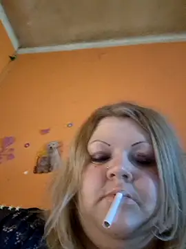 Snapshot of ducicsajsziii chatting on 05.19.26 ducicsajsziii online show from 05.19.26