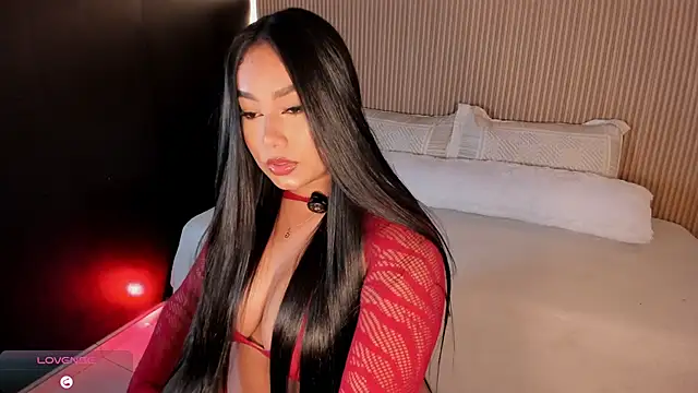 Snapshot of Gaby_Blaze chatting on 10.09.25 Gaby Blaze online show from 10.09.25