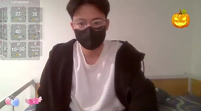 Gwencloudy online show from 02.10.25