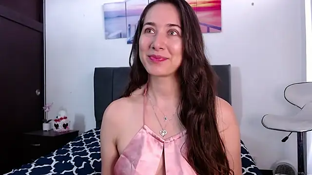Snapshot of Daniela-hot chatting on 04.29.26 Daniela-hot online show from 04.29.26