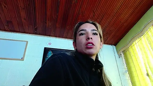 Snapshot of Niky_777 chatting on 12.26.24 Niky 777 online show from 12.26.24