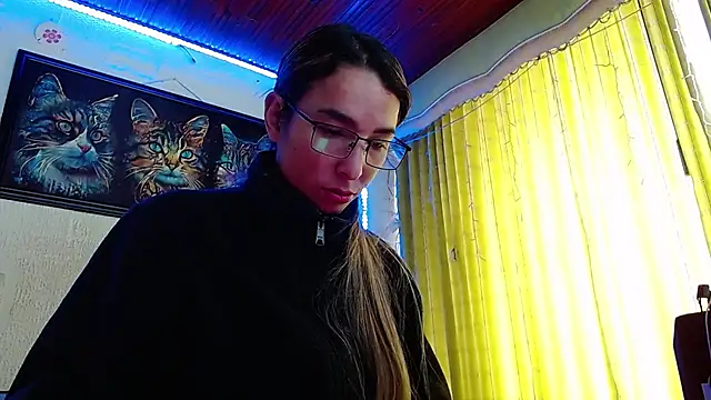 Snapshot of Niky_777 chatting on 01.21.25 Niky 777 online show from 01.21.25
