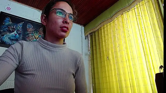 Snapshot of Niky_777 chatting on 02.25.25 Niky 777 online show from 02.25.25