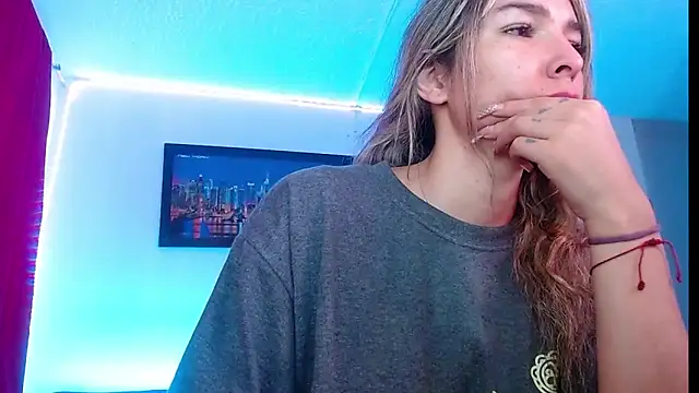 Snapshot of Niky_777 chatting on 09.17.25 Niky 777 online show from 09.17.25