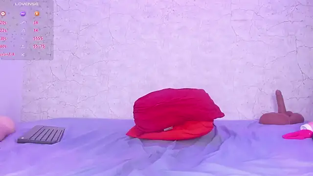 Snapshot of SamanthaGracee chatting on 02.25.26 SamanthaGracee online show from 02.25.26