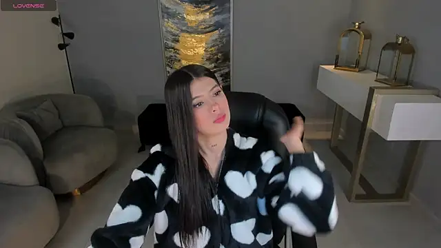 AlessiaCorleone  online show from 02.25.25