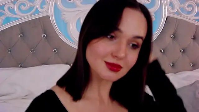 MeIisaLove online show from 04.04.26