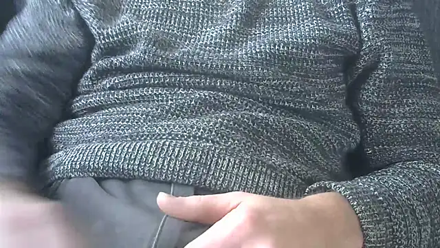 Snapshot of Yummybooblover chatting on 12.22.24 Yummybooblover online show from 12.22.24