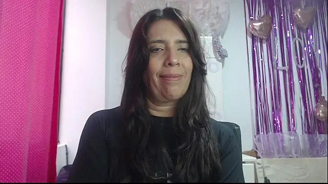 Victoria meester online show from 02.22.25