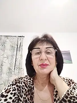 AlbinaXPretty online show from 01.11.26