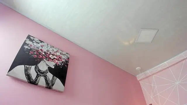 dolly zoe online show from 10.06.25