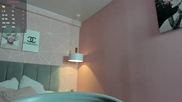 dolly zoe online show from 11.14.25