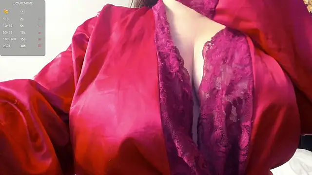 dolly zoe online show from 04.13.26