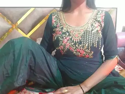 nikitahot3 online show from 02.23.25