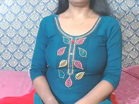 Snapshot of nikitahot3 chatting on 05.16.26 nikitahot3 online show from 05.16.26