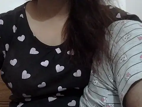 shekira99 online show from 10.18.25