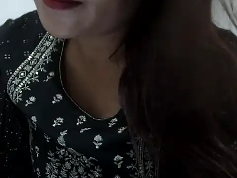 shekira99 online show from 10.20.25