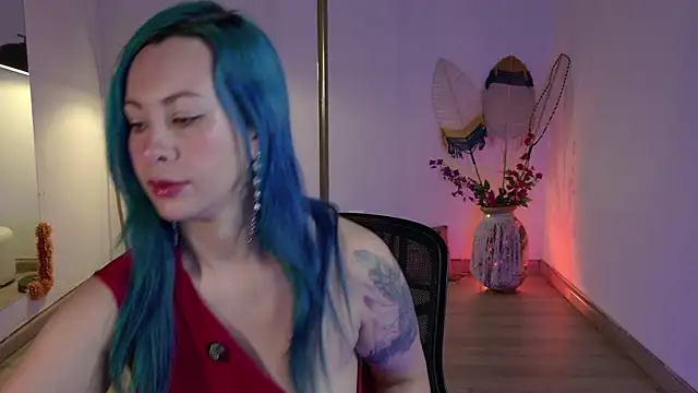 Kat Art online show from 09.28.25