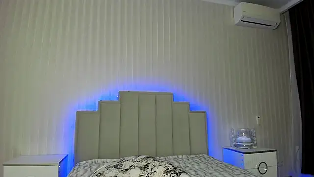 Snapshot of ooksiiii chatting on 02.05.25 ooksiiii online show from 02.05.25