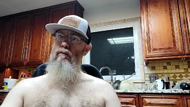 suckonmynutz online show from 10.21.25