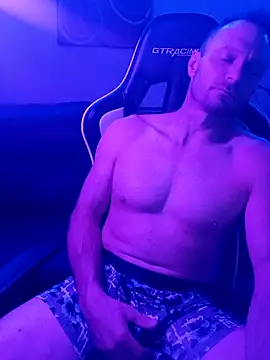 Funwithbrad1 online show from 12.06.24