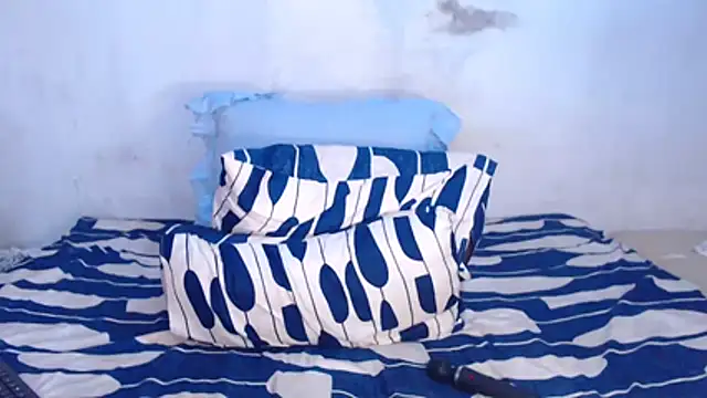 NikkiDickSavage online show from 04.01.26