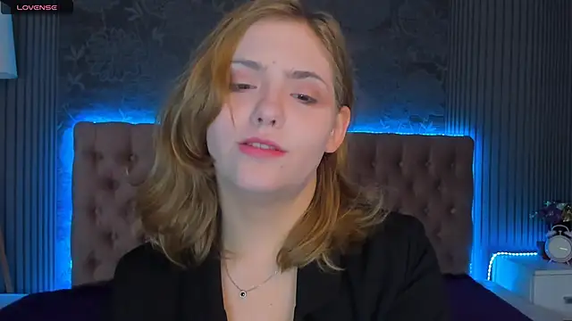 DellaRowe online show from 11.18.25