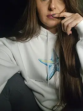 angel eyees online show from 11.20.25