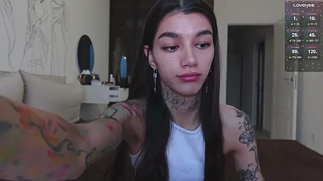 vinkitinkii online show from 10.26.25