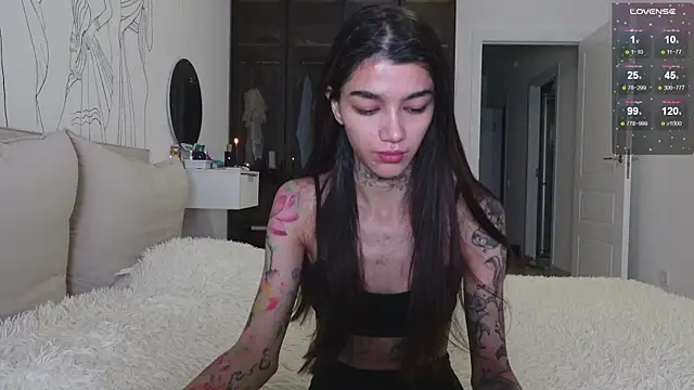 vinkitinkii online show from 11.13.25