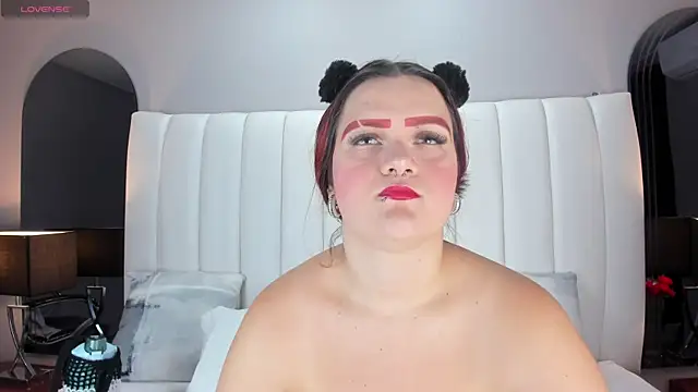 MelanieKlaus online show from 03.12.25