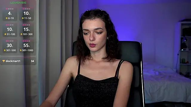 Snapshot of olivia_jeas chatting on 09.24.25 olivia jeas online show from 09.24.25